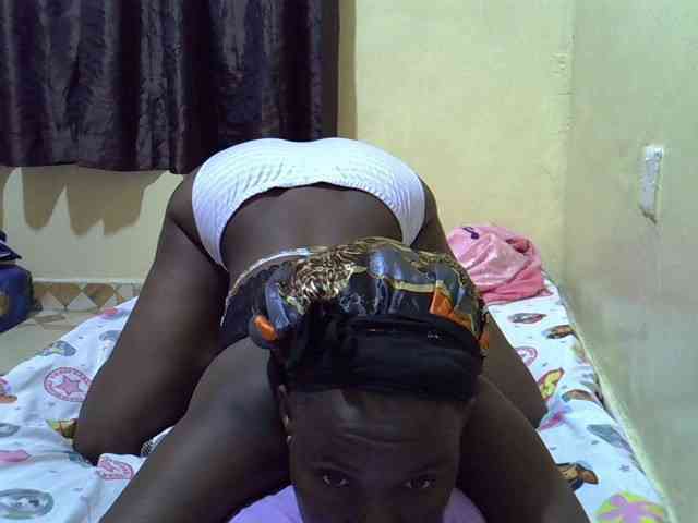 sexxy-maya1 webcam