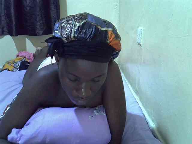 sexxy-maya1 webcam