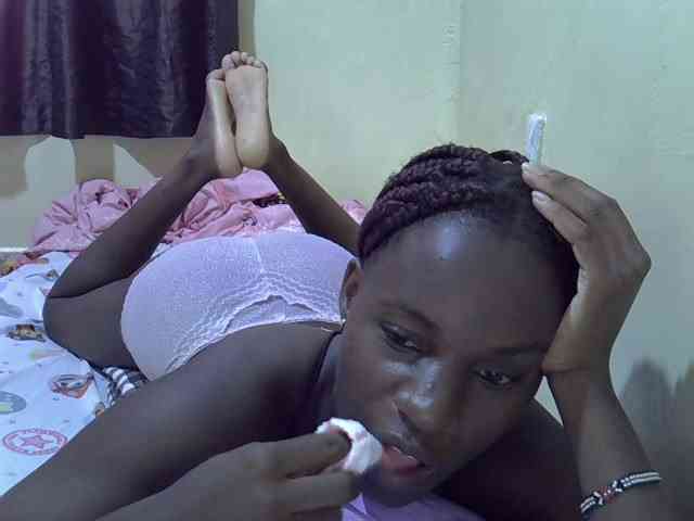sexxy-maya1 webcam
