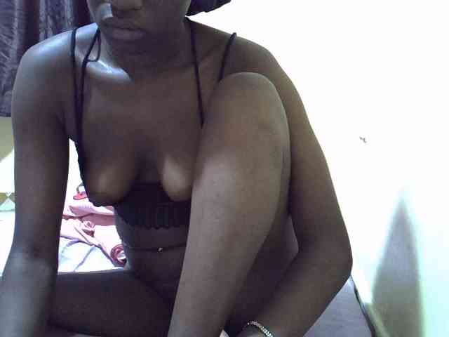 sexxy-maya1 webcam