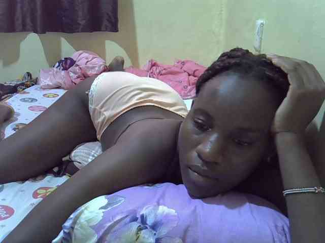 sexxy-maya1 webcam