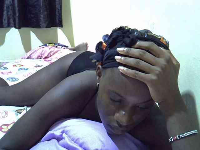 sexxy-maya1 webcam