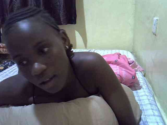 sexxy-maya1 webcam