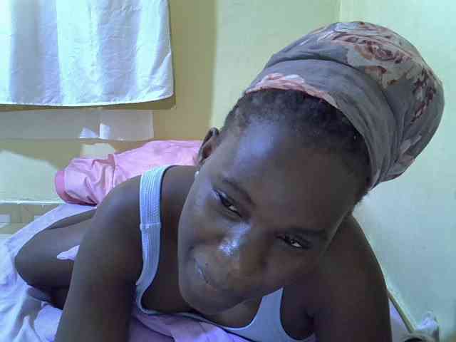 sexxy-maya1 webcam