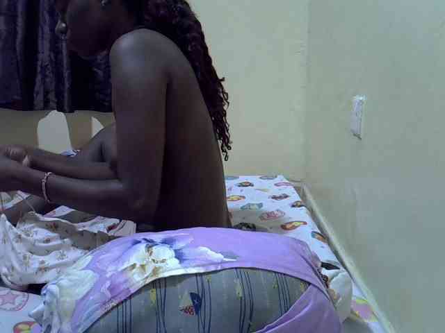 sexxy-maya1 webcam