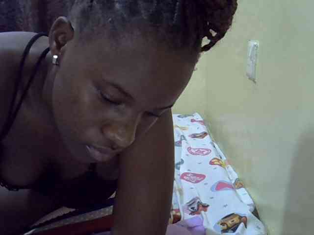 sexxy-maya1 webcam