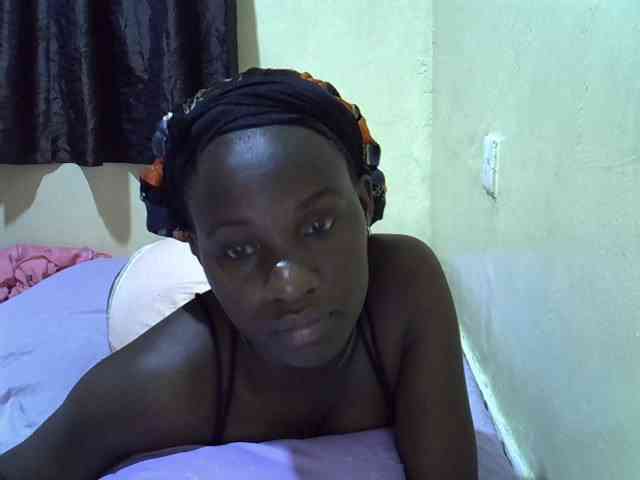 sexxy-maya1 webcam