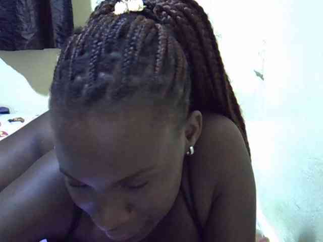 sexxy-maya1 webcam