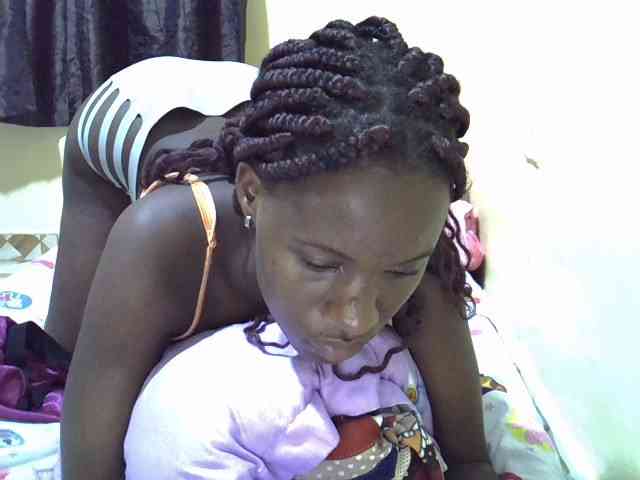 sexxy-maya1 webcam