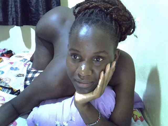 sexxy-maya1 webcam