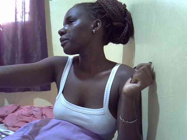 sexxy-maya1 webcam