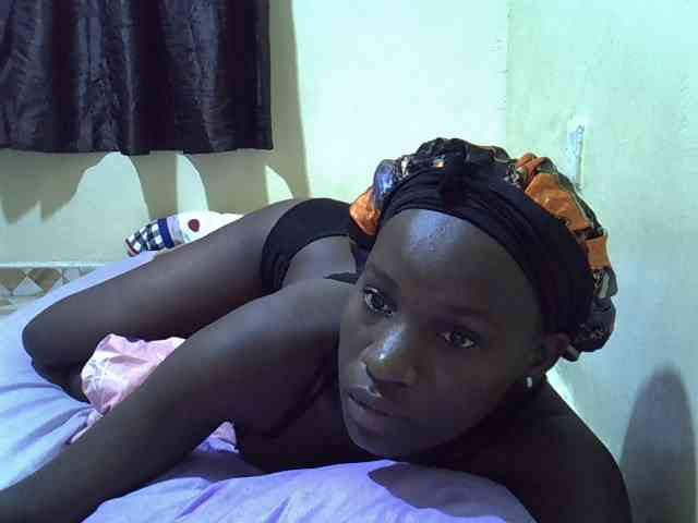 sexxy-maya1 webcam