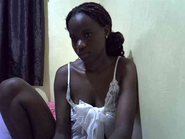 sexxy-maya1 webcam