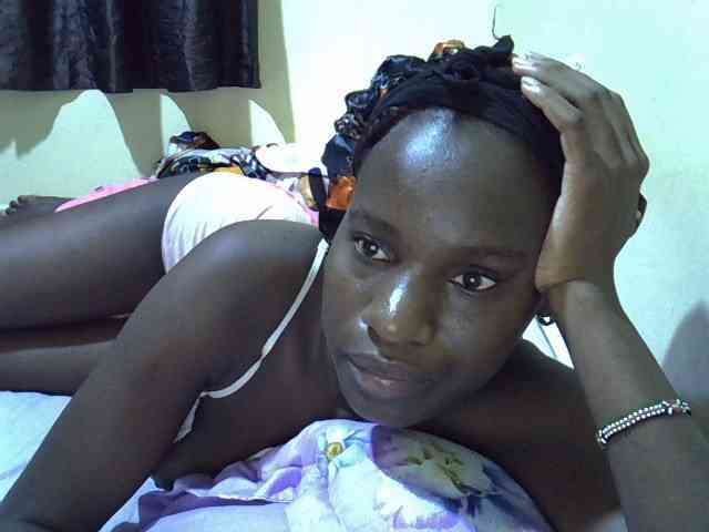 sexxy-maya1 webcam