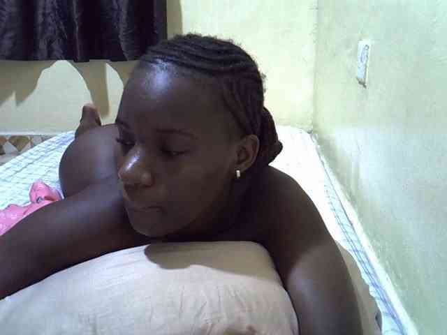 sexxy-maya1 webcam