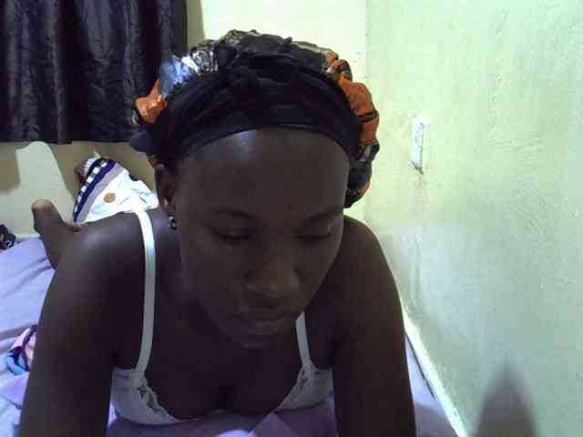 sexxy-maya1 webcam