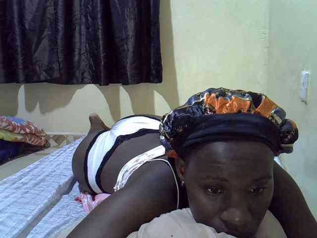sexxy-maya1 webcam