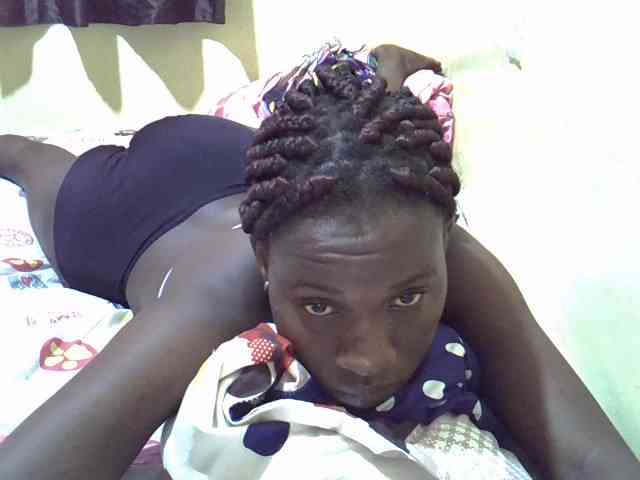 sexxy-maya1 webcam