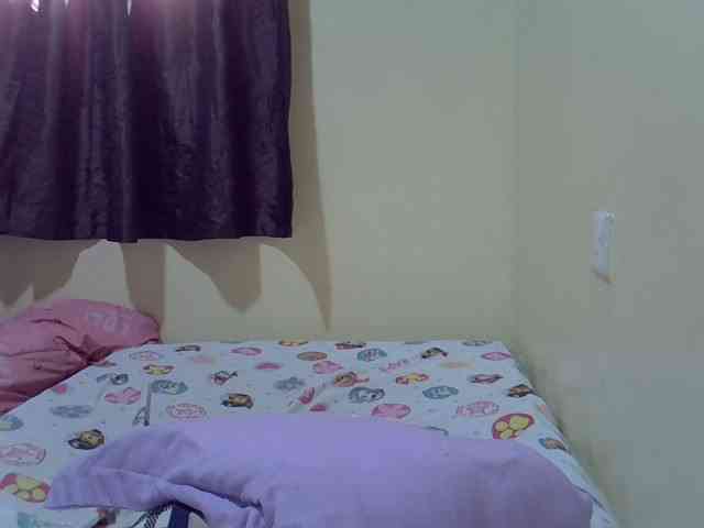 sexxy-maya1 webcam