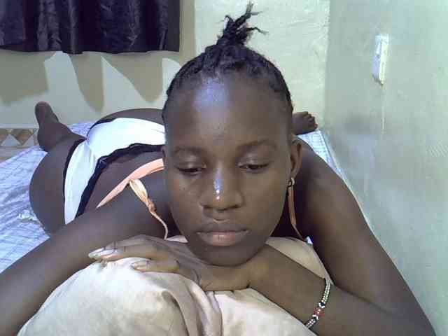 sexxy-maya1 webcam