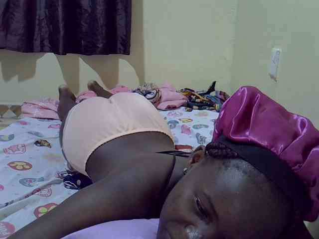 sexxy-maya1 webcam