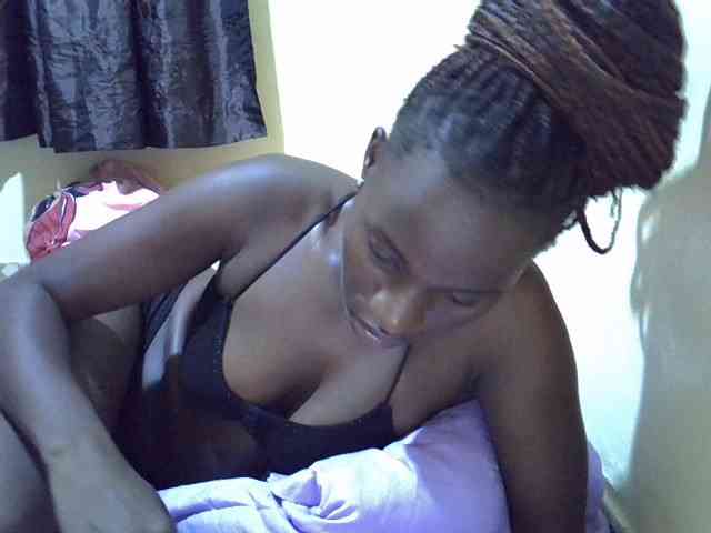 sexxy-maya1 webcam