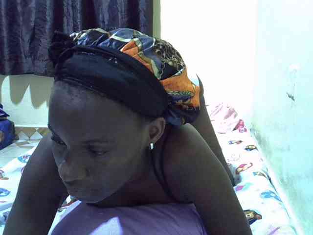sexxy-maya1 webcam