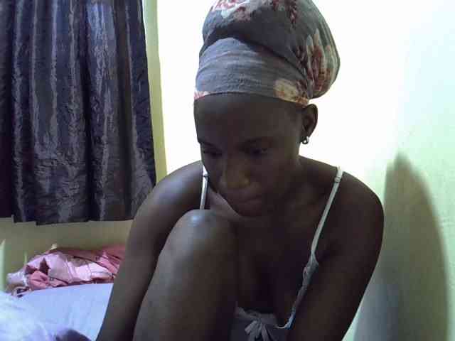 sexxy-maya1 webcam