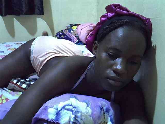 Model: sexxy-maya1