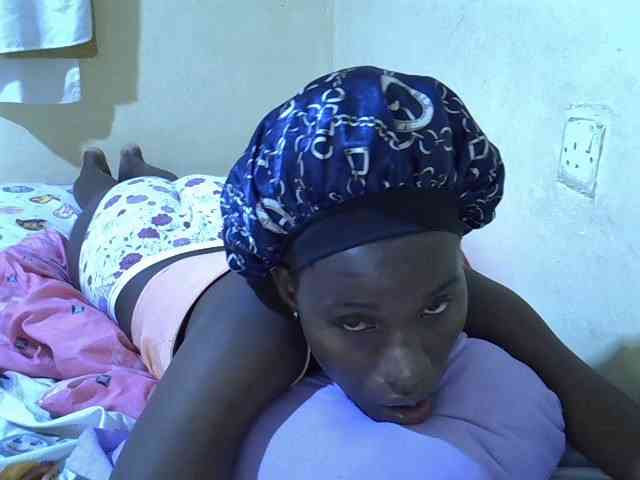 sexxy-maya1 webcam
