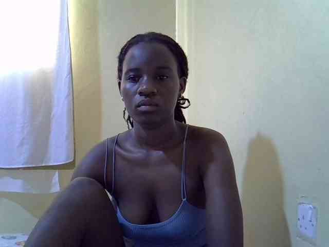 sexxy-maya1 webcam