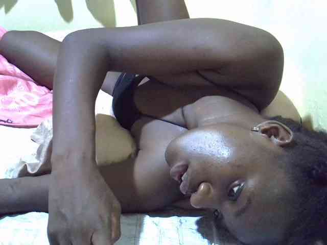 sexxy-maya1 webcam