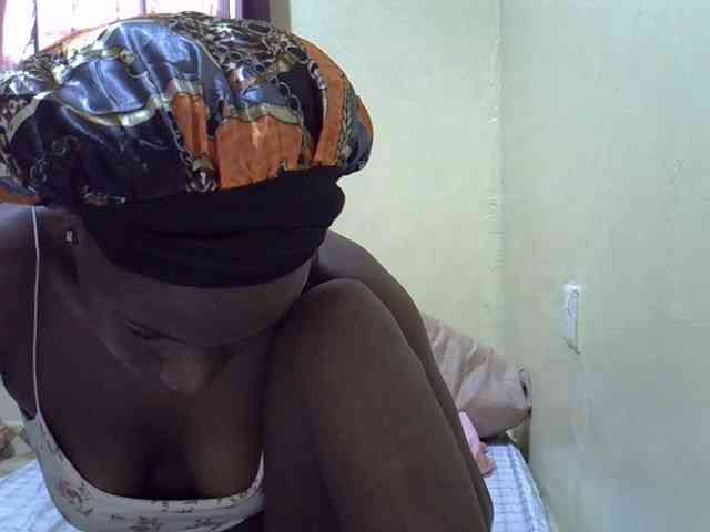 sexxy-maya1 webcam