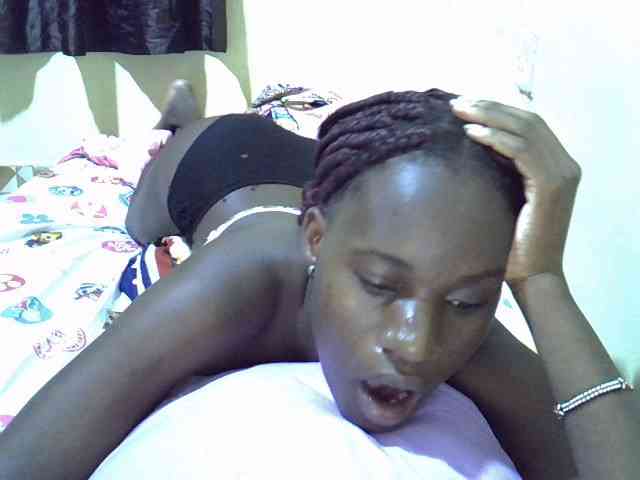 sexxy-maya1 webcam