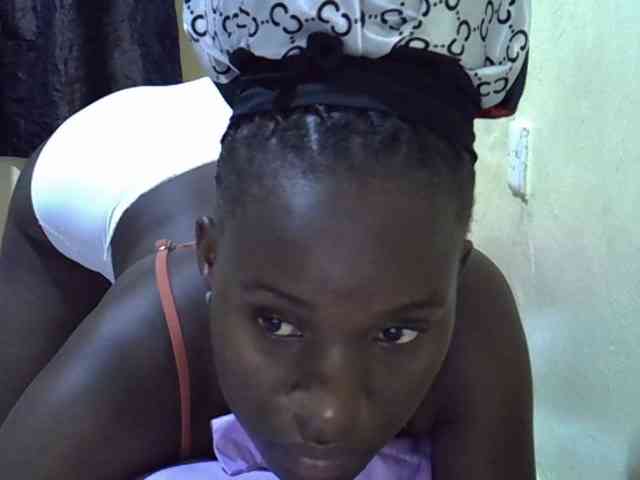sexxy-maya1 webcam