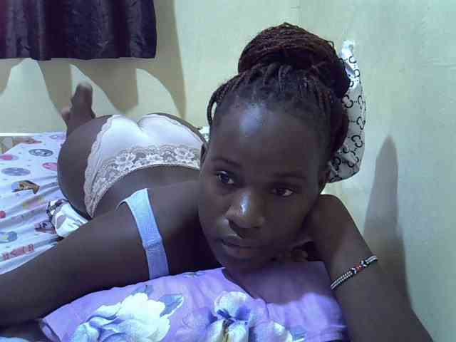 sexxy-maya1 webcam
