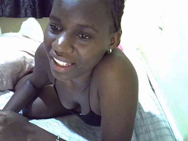 sexxy-maya1 webcam