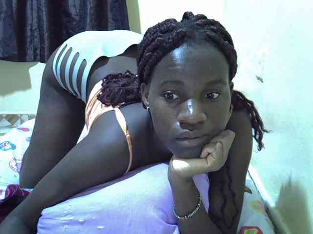 sexxy-maya1 webcam