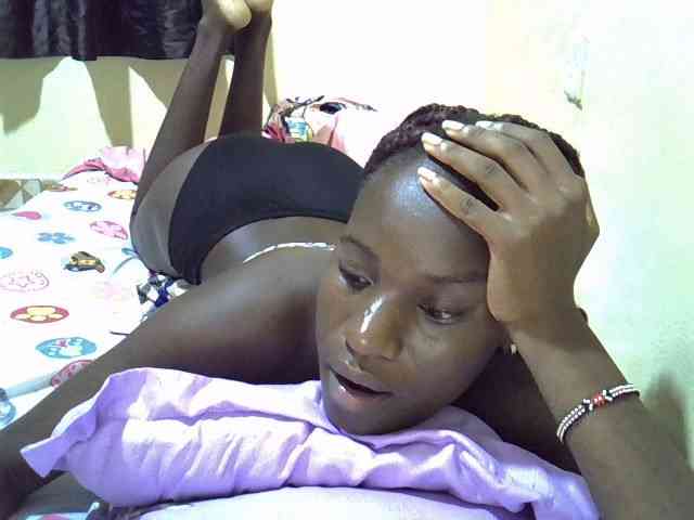 sexxy-maya1 webcam