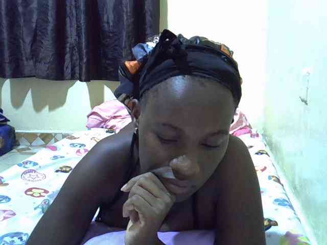 sexxy-maya1 webcam