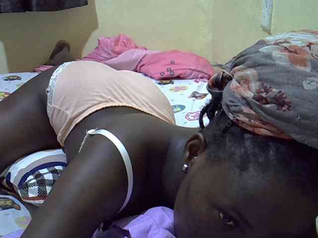 sexxy-maya1 webcam
