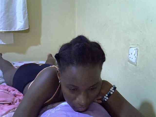 sexxy-maya1 webcam