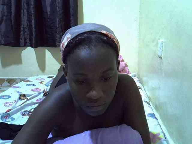 sexxy-maya1 webcam