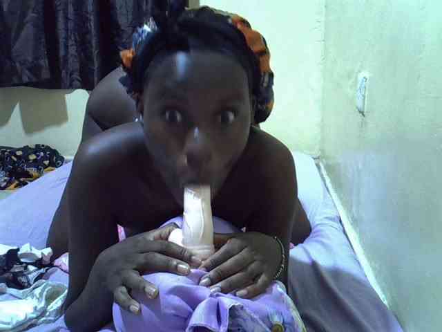 sexxy-maya1 webcam