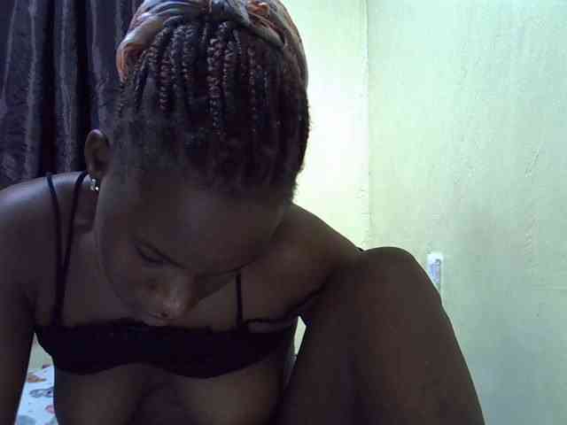 sexxy-maya1 webcam