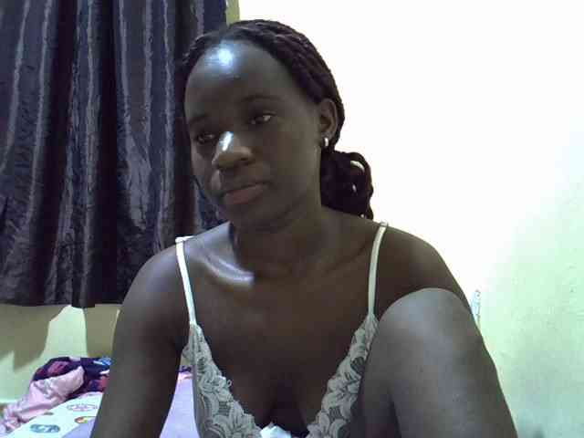 sexxy-maya1 webcam