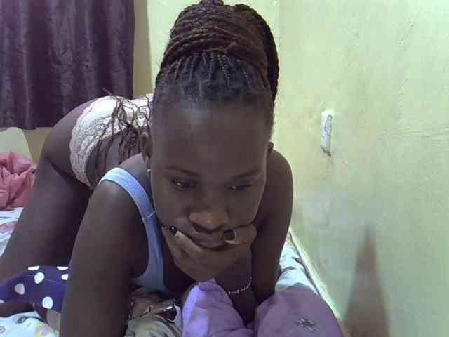 sexxy-maya1 webcam
