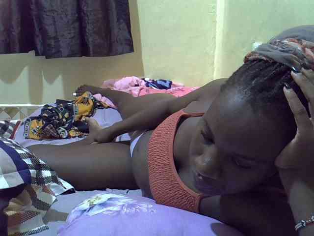 sexxy-maya1 webcam