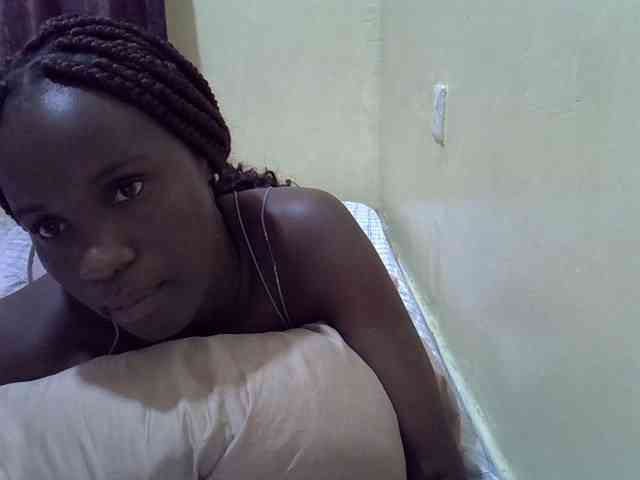 sexxy-maya1 webcam