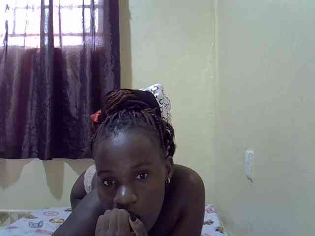 sexxy-maya1 webcam